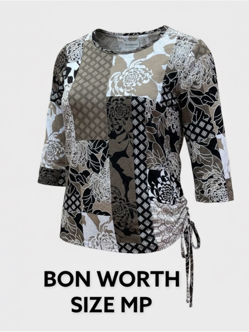 BON WORTH BLACK WHITE & TAN ABSTRACT PATTERN TOP SIZE MEDIUM PETITE